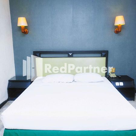 Hotel Yasmin Makassar Mitra Reddoorz Ngoại thất bức ảnh