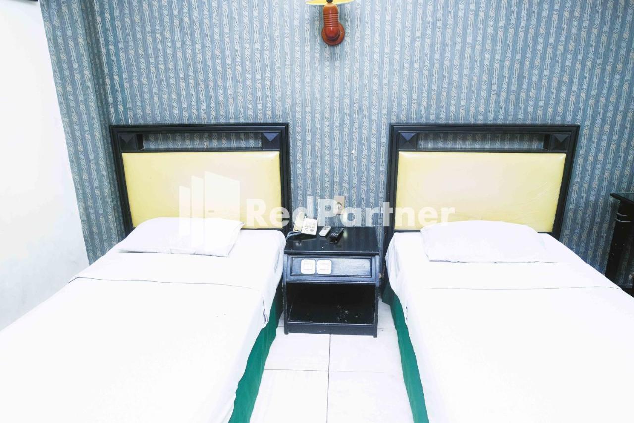 Hotel Yasmin Makassar Mitra Reddoorz Ngoại thất bức ảnh