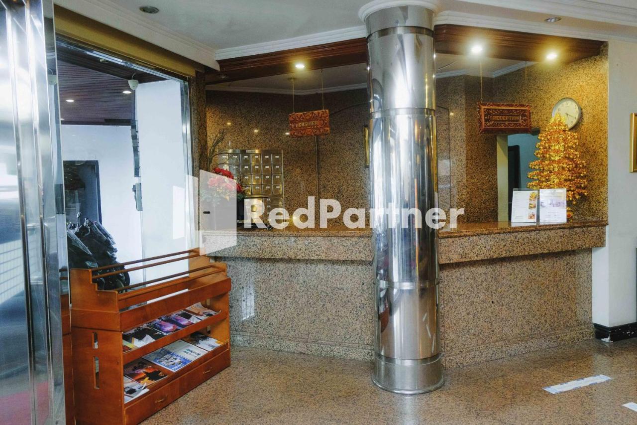 Hotel Yasmin Makassar Mitra Reddoorz Ngoại thất bức ảnh