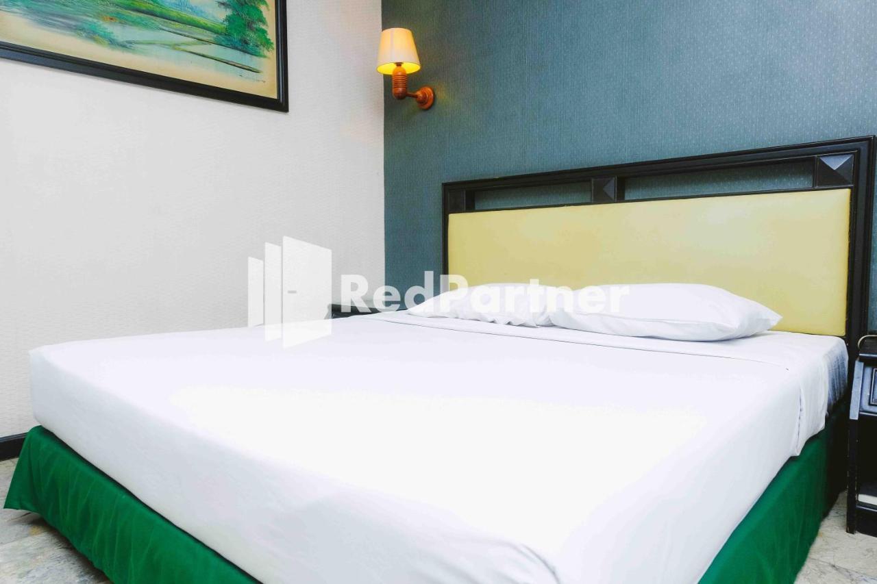 Hotel Yasmin Makassar Mitra Reddoorz Ngoại thất bức ảnh