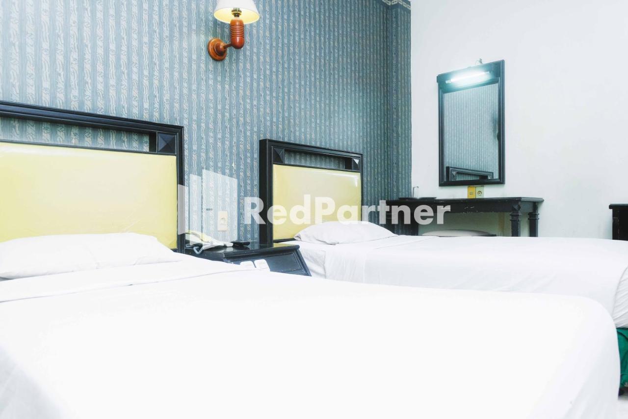 Hotel Yasmin Makassar Mitra Reddoorz Ngoại thất bức ảnh