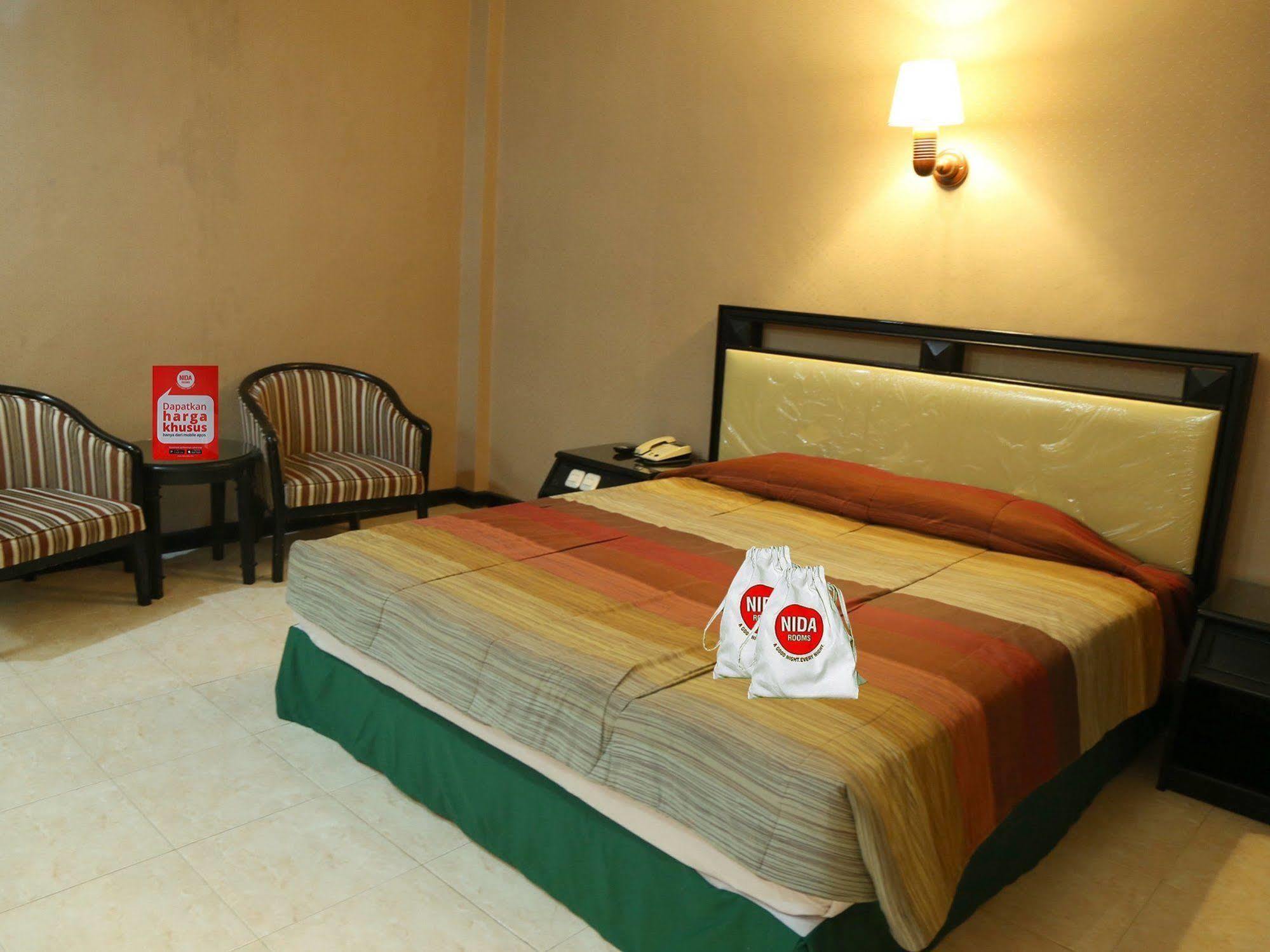 Hotel Yasmin Makassar Mitra Reddoorz Ngoại thất bức ảnh